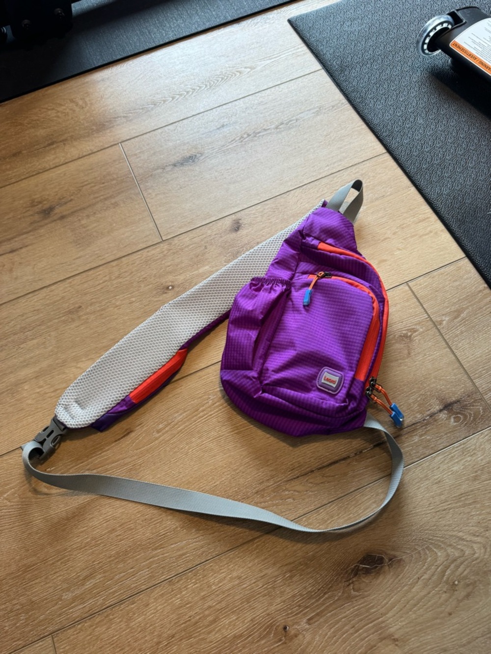 Lecxci Outdoor Chest Sling Bag Lightweight Waterproof Backpack Small Purple